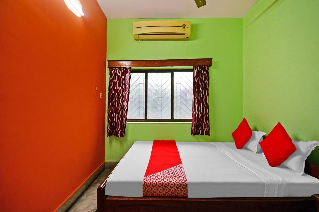 Hôtel Oyo 85829 Max International à Calcutta Extérieur photo
