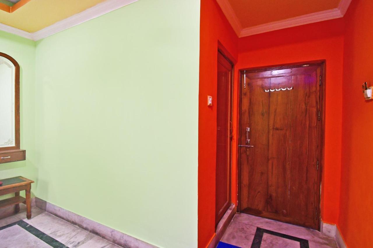 Hôtel Oyo 85829 Max International à Calcutta Extérieur photo