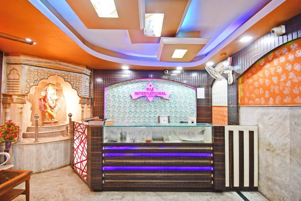 Hôtel Oyo 85829 Max International à Calcutta Extérieur photo