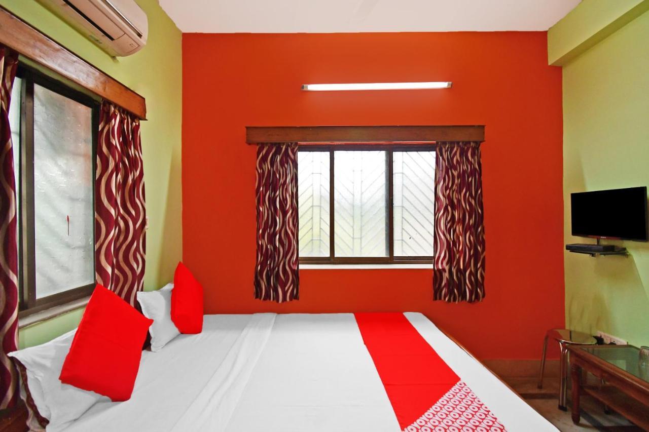 Hôtel Oyo 85829 Max International à Calcutta Extérieur photo